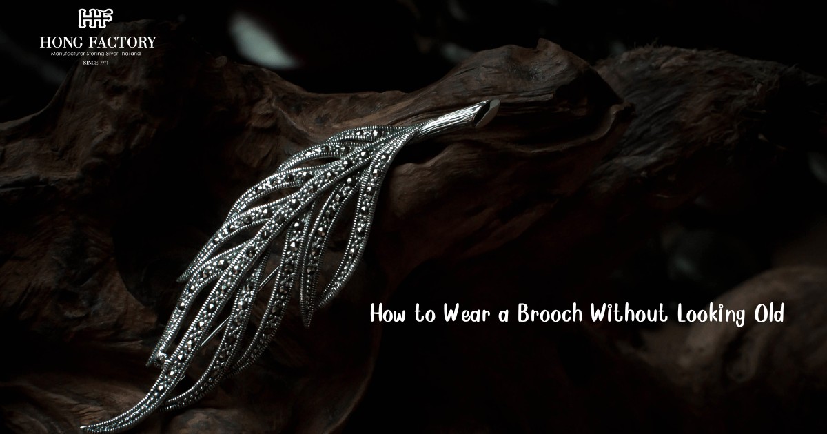 How to Wear a Brooch Without Looking Old